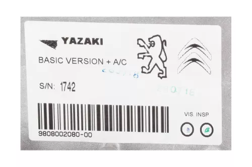 HV /ANSCHLUSSEINHEIT /MIT EINFACHER KLIMAANLAGE/ YAZAKI SEE