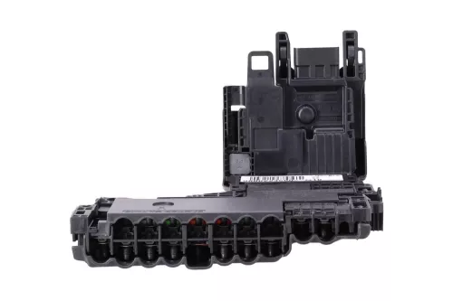 SICHERUNGSKASTEN AN BATTERIE/ G10 BPGA-00/ 9805119780/ SIEHE