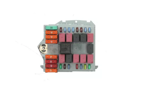 BSM/ T3/ SICHERUNGSKASTEN UNTER DER MOTORHAUBE 1388595080/ SIEHE