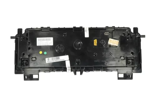 B78/ INSTRUMENTENTAFEL, OBERSEITE DES ARMATURENBRETTS/